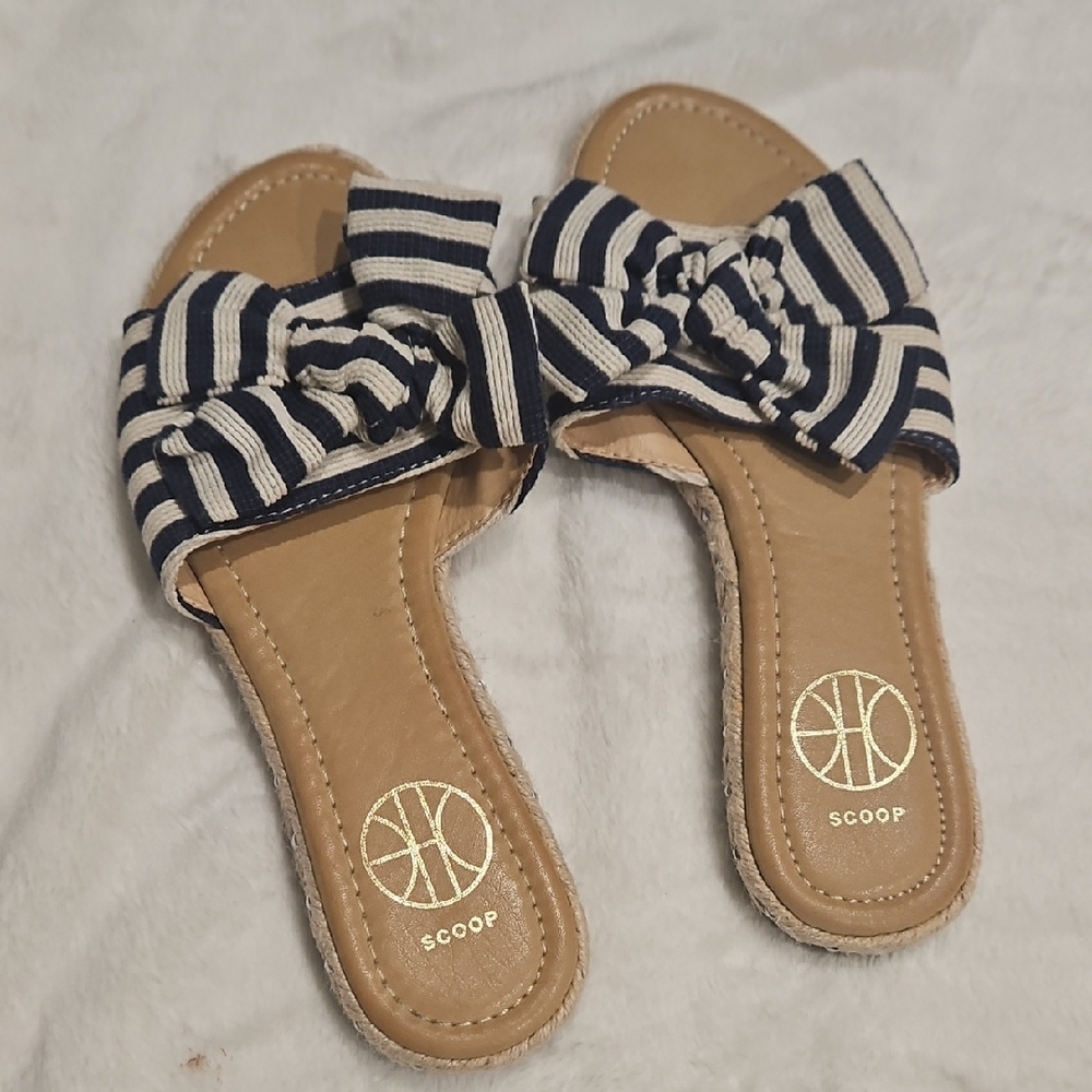 Women's Striped Bow Sandals - Navy and Tan